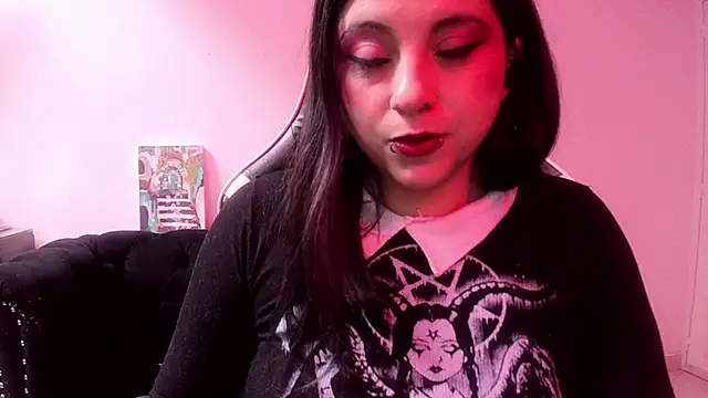 Snapshot of Acid666_alice chatting on 06/15/26, 12:51 Acid666 alice online show from 06/15/26, 12:51