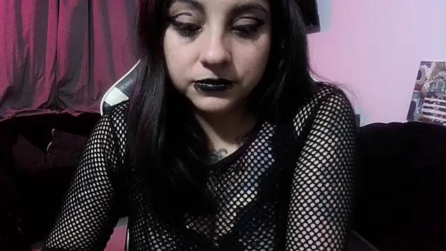 Snapshot of Acid666_alice chatting on 06/23/26, 01:58 Acid666 alice online show from 06/23/26, 01:58