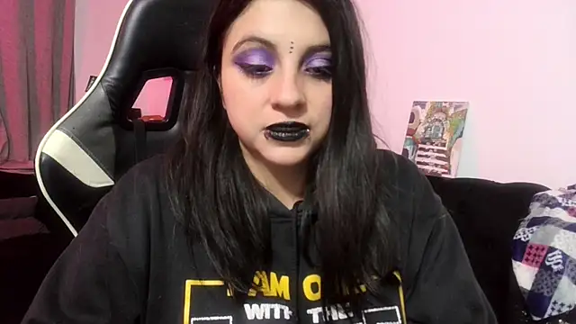 Snapshot of Acid666_alice chatting on 06/24/26, 02:21 Acid666 alice online show from 06/24/26, 02:21