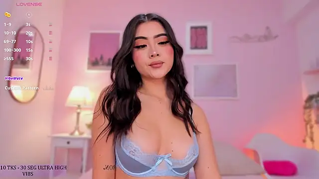 Snapshot of little-natt chatting on 02/12/25, 12:44 little-natt online show from 02/12/25, 12:44