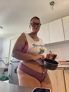 keirabbw online show from 05/15/26, 05:31
