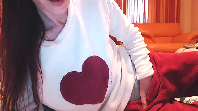 Snapshot of LovelyAndraGirl chatting on 11/30/25, 11:14 LovelyAndraGirl online show from 11/30/25, 11:14