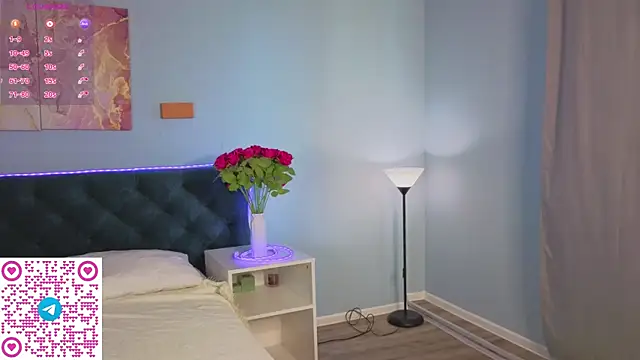 Kelly Hardy online show from 04/22/26, 12:57