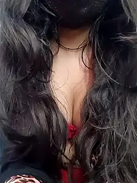 Snapshot of Aachal_7 chatting on 12/25/24, 09:02 Aachal 7 online show from 12/25/24, 09:02