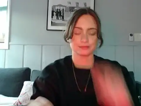 Sophie Raegan online show from 02/24/25, 02:26