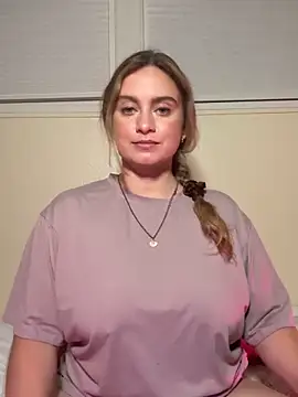 Sophie Raegan online show from 05/05/26, 05:59