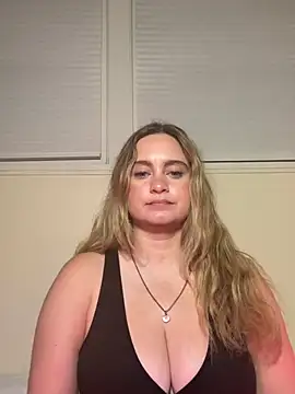 Sophie Raegan online show from 05/06/26, 10:31