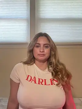 Sophie Raegan online show from 05/22/26, 05:40