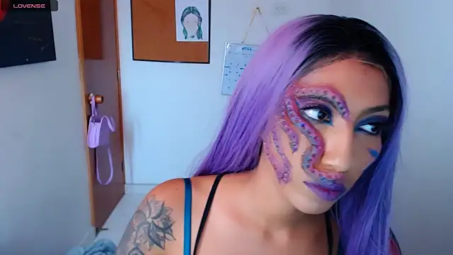 sofia rosse4 online show from 04/15/26, 07:58