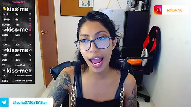 Snapshot of sofia_rosse4 chatting on 07/13/26, 01:52 sofia rosse4 online show from 07/13/26, 01:52