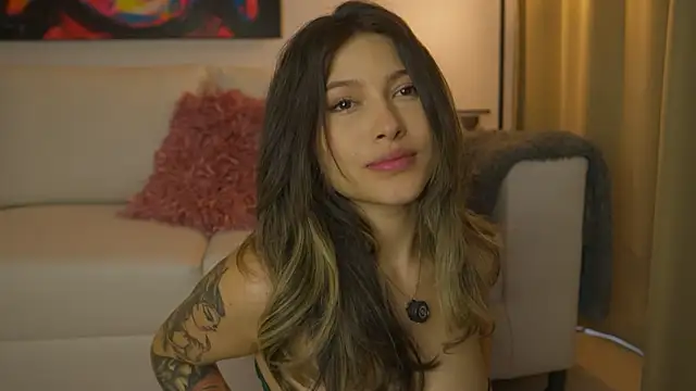 Snapshot of AyraSmith_ chatting on 02/12/26, 09:43 AyraSmith online show from 02/12/26, 09:43