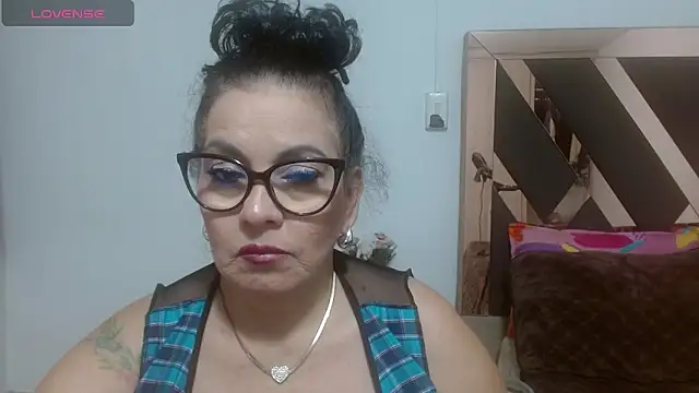 lindaesmeralda online show from 03/16/26, 12:20