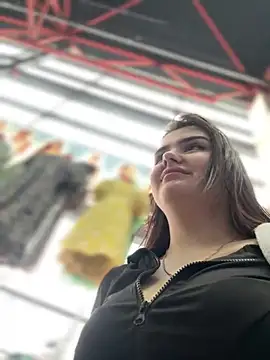 Snapshot of NikaMur chatting on 02/01/25, 05:28 NikaMur online show from 02/01/25, 05:28