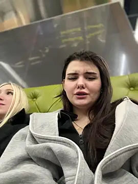 Snapshot of NikaMur chatting on 02/01/25, 08:29 NikaMur online show from 02/01/25, 08:29