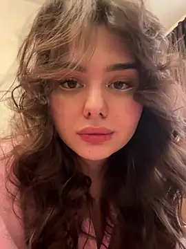 Snapshot of NikaMur chatting on 02/02/25, 02:27 NikaMur online show from 02/02/25, 02:27