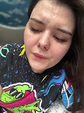 Snapshot of NikaMur chatting on 03/21/25, 02:18 NikaMur online show from 03/21/25, 02:18