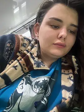 Snapshot of NikaMur chatting on 09/15/25, 04:34 NikaMur online show from 09/15/25, 04:34