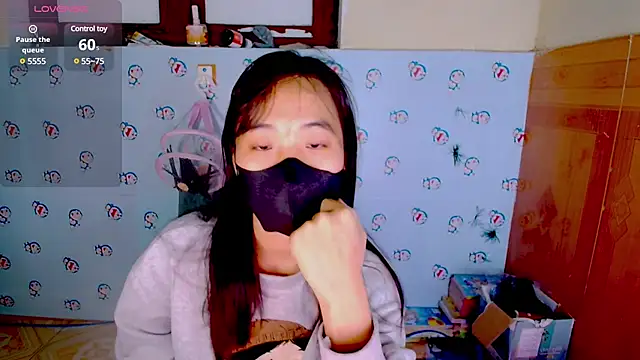   Saphia   online show from 01/23/25, 01:30