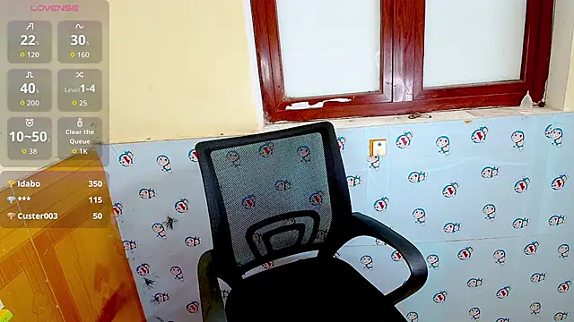   Saphia   online show from 10/15/25, 03:28