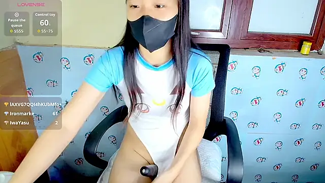   Saphia   online show from 11/11/25, 04:45