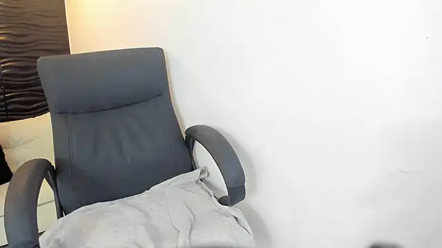 sofia 44 online show from 03/21/26, 01:58