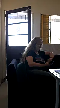 MILEIDE980 online show from 03/21/25, 06:40