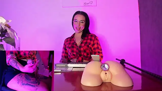 CharlotteScotte online show from 03/21/25, 03:02