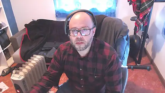 ravingr4d4 online show from 03/03/25, 02:04