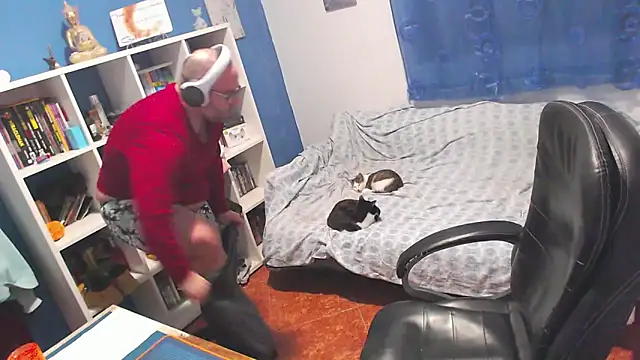 ravingr4d4 online show from 02/03/26, 11:43