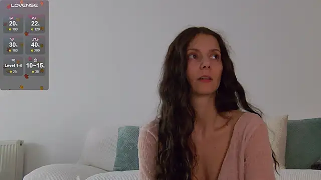 LilyRoselyn online show from 10/26/25, 12:00