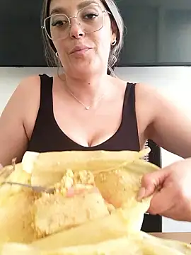 Daniela77771 online show from 01/09/26, 04:43