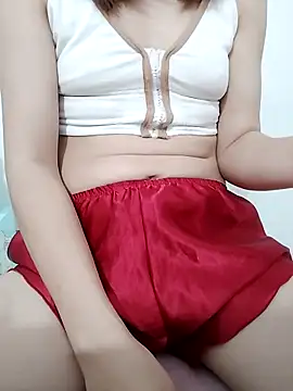 SweetGirl2k2 online show from 09/11/25, 10:54