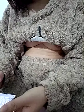 SweetGirl2k2 online show from 11/13/25, 10:52