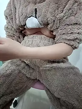 SweetGirl2k2 online show from 12/02/25, 01:44