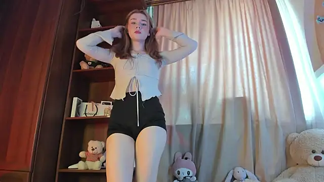 Alisa Black Star online show from 02/10/26, 09:13