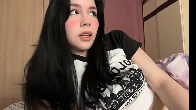 Snapshot of Alisa_Black_Star chatting on 07/02/26, 01:49 Alisa Black Star online show from 07/02/26, 01:49