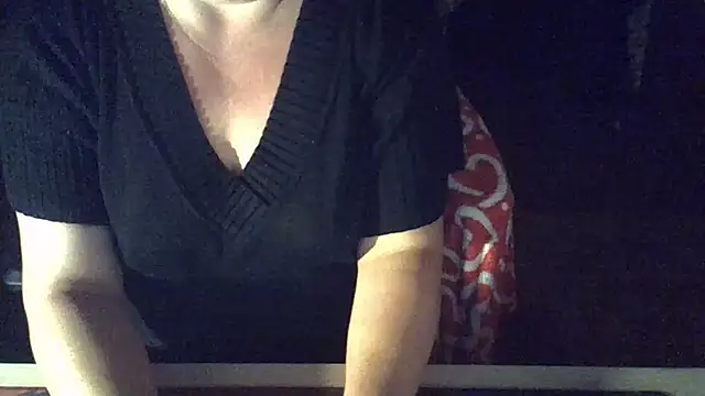 Silvia2277 online show from 11/04/25, 08:19