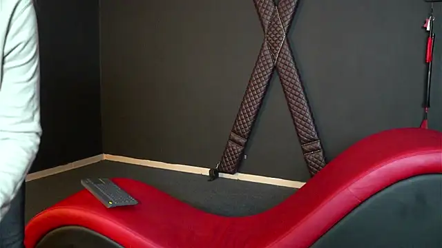 CelineConner online show from 02/10/25, 05:14