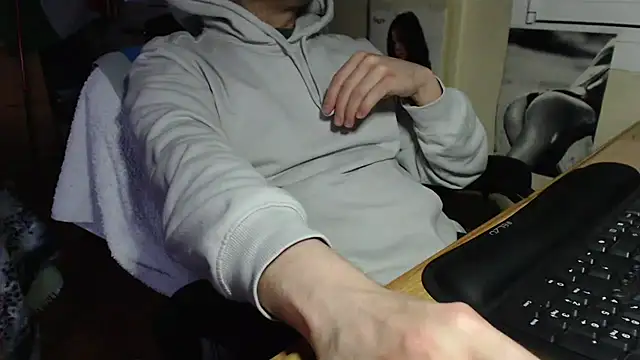 Red75xxx online show from 03/01/26, 04:53