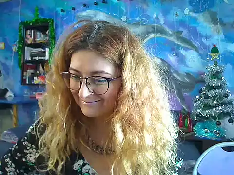 Helen1974 online show from 01/05/25, 05:51