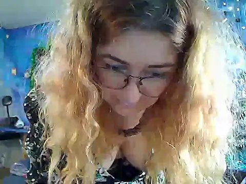 Helen1974 online show from 01/05/25, 12:10