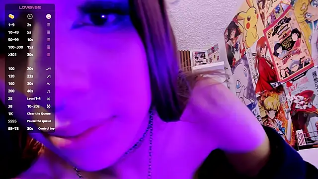 Snapshot of bellablack27 chatting on 12/31/24, 12:04 bellablack27 online show from 12/31/24, 12:04