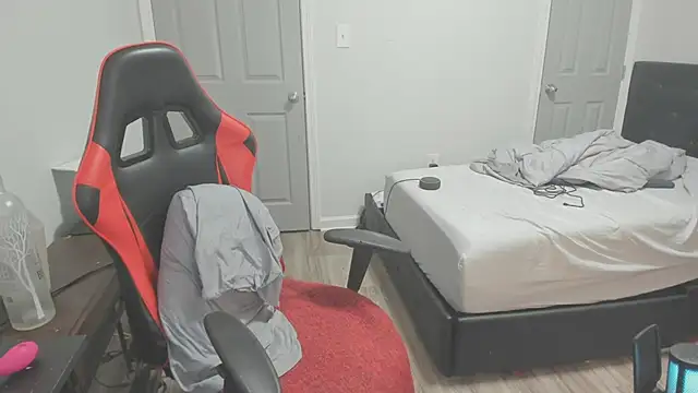 demi xoxo online show from 09/23/25, 11:30