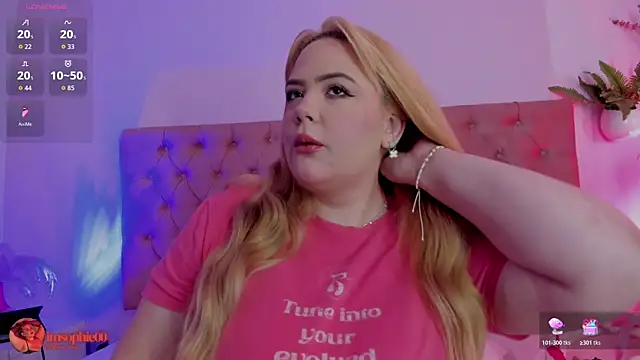 sophiarossee  online show from 02/28/26, 12:06