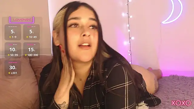 Megan FE online show from 02/14/25, 01:51