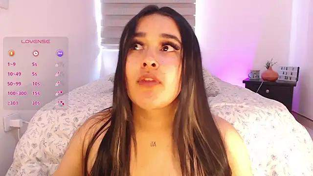 Megan FE online show from 03/22/25, 09:21