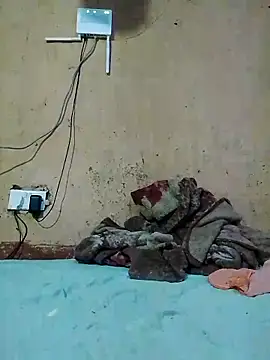 cute naimah online show from 02/15/26, 09:52