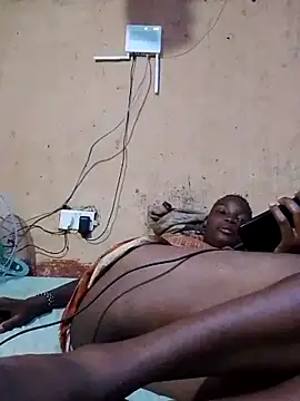 cute naimah online show from 02/26/26, 06:51