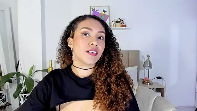 Zoe Gruber online show from 02/05/26, 11:31