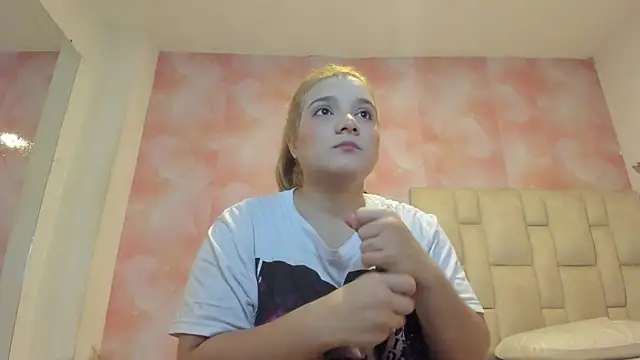 emily lean  online show from 06/24/26, 03:27